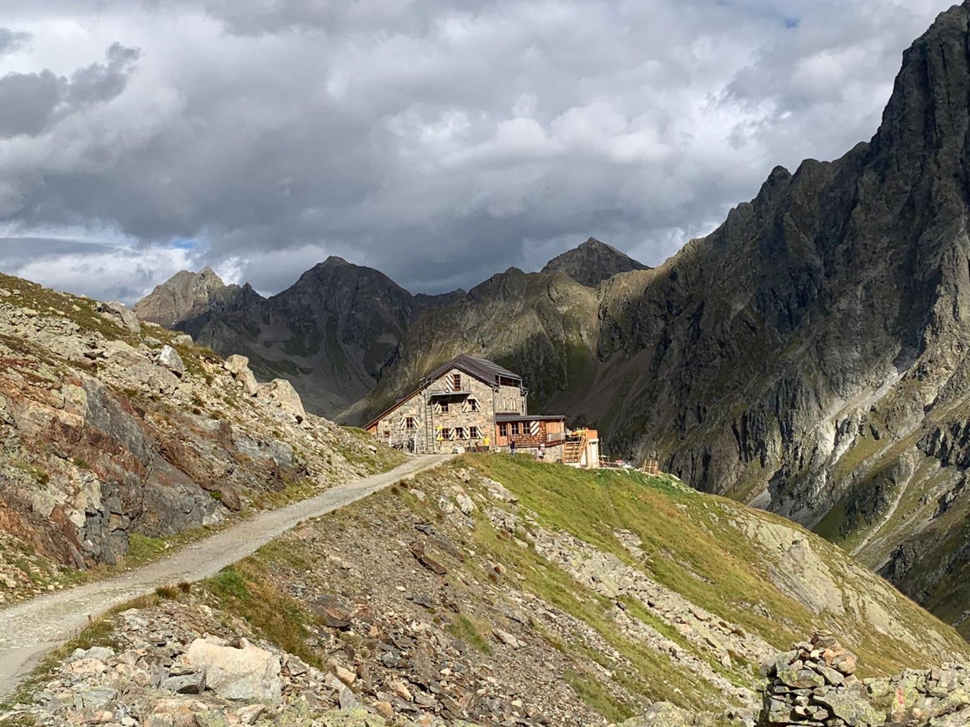 Haus Richard Falch - Inklusive Kostenloser Premium-Sommerkarte Sankt Anton am Arlberg Exterior photo